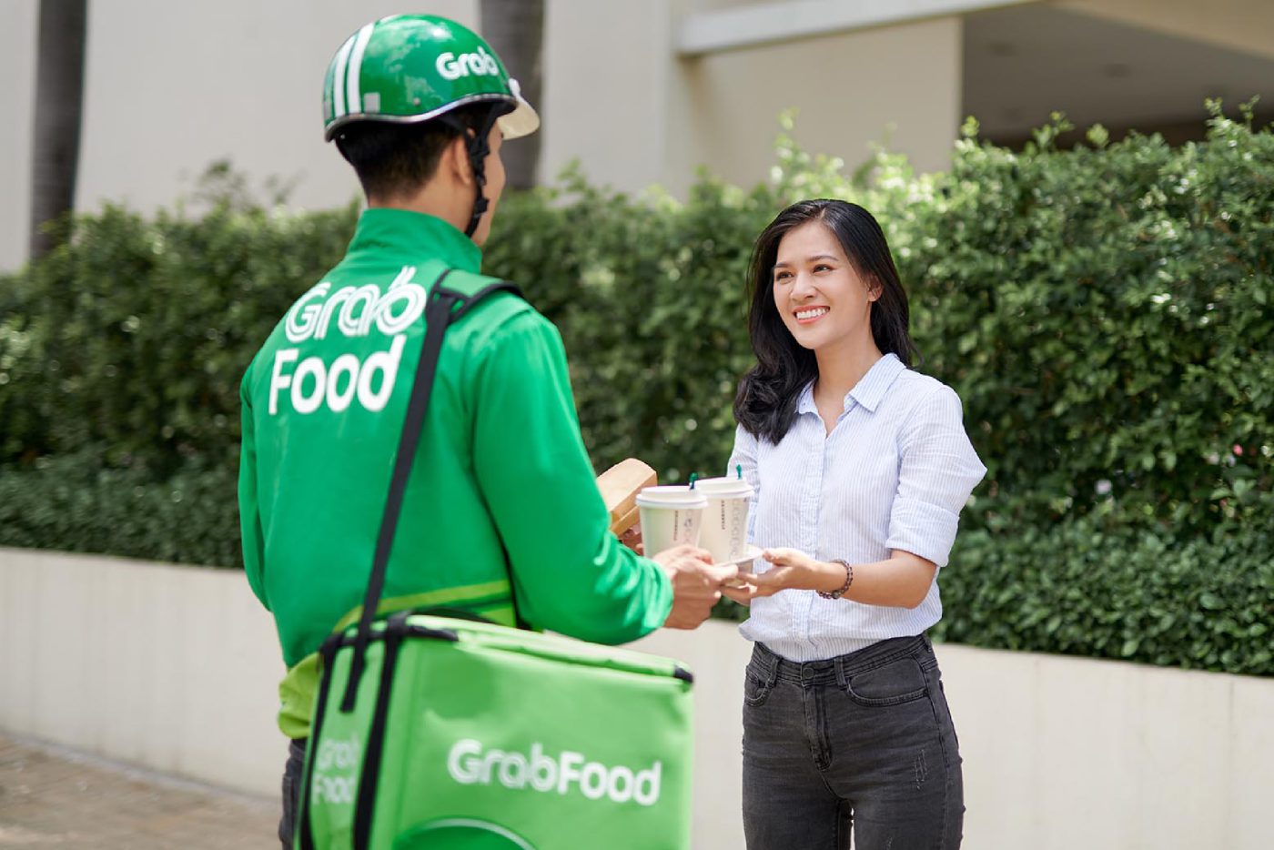 Integrasi GrabFood — Tanpa Tablet Tambahan